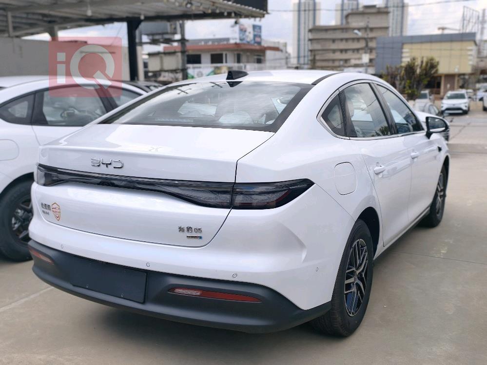 بي واي دي سيل 05 DM-i